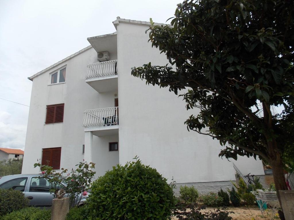 Apartment Ivana Vodice Bagian luar foto