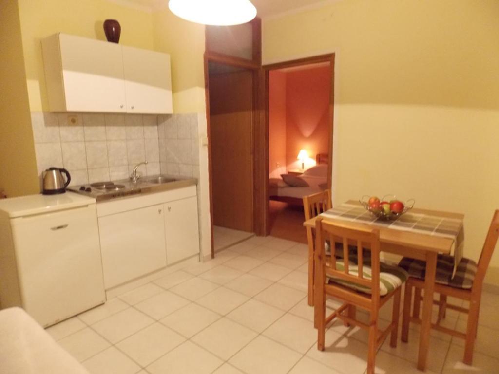 Apartment Ivana Vodice Bagian luar foto