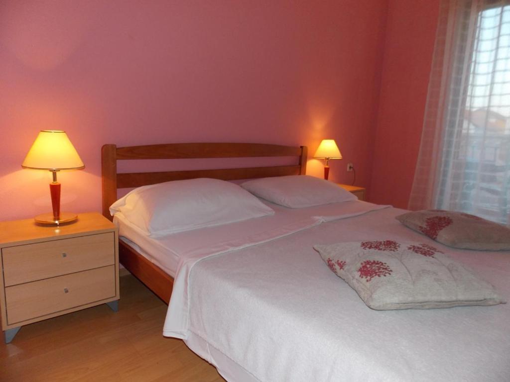 Apartment Ivana Vodice Bagian luar foto