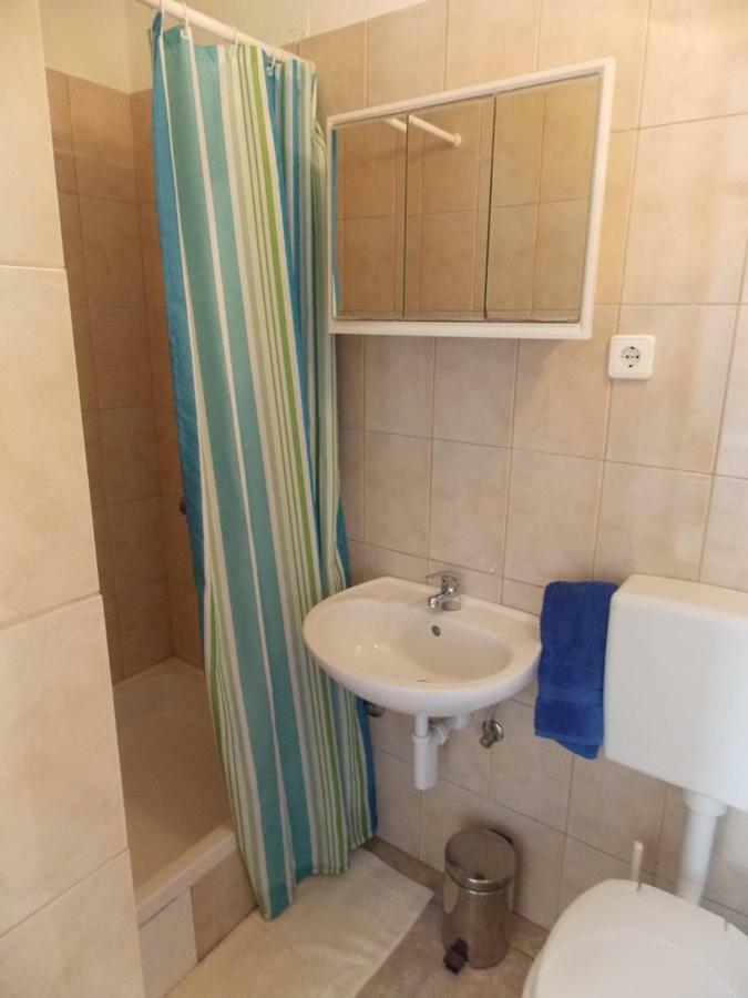 Apartment Ivana Vodice Bagian luar foto