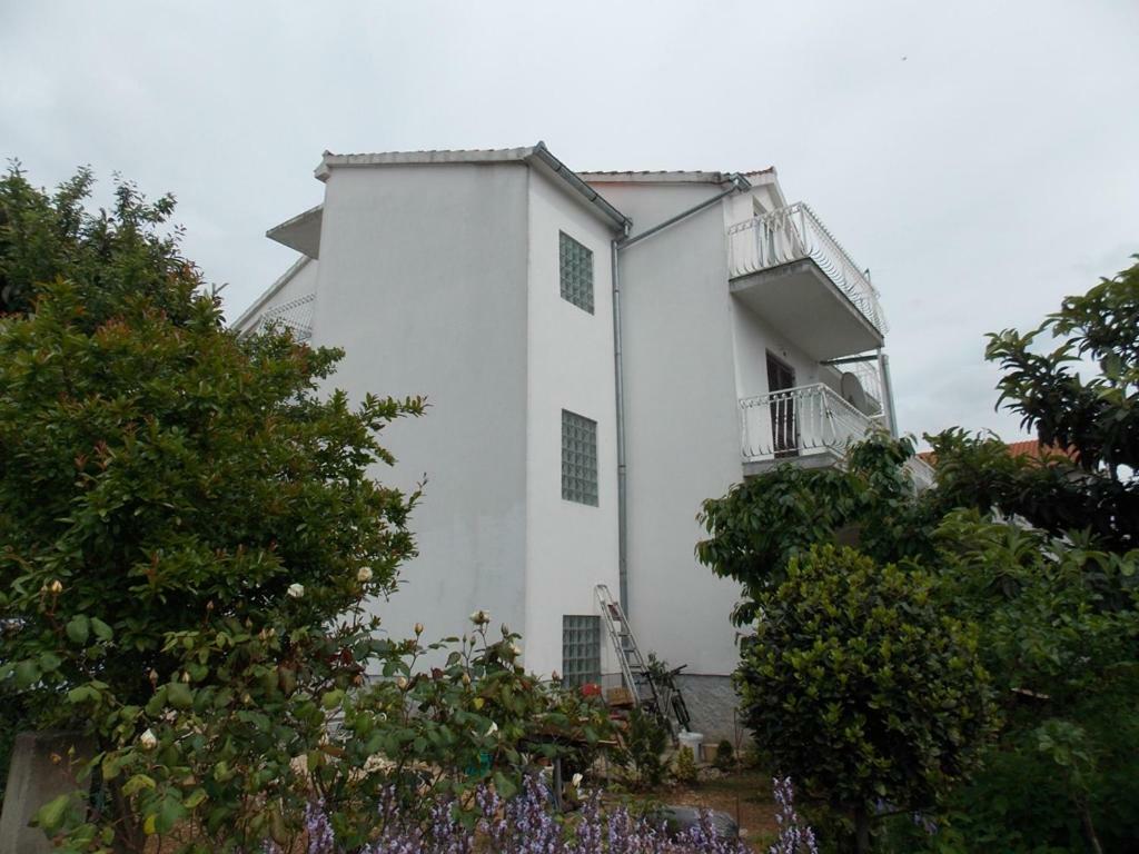 Apartment Ivana Vodice Bagian luar foto