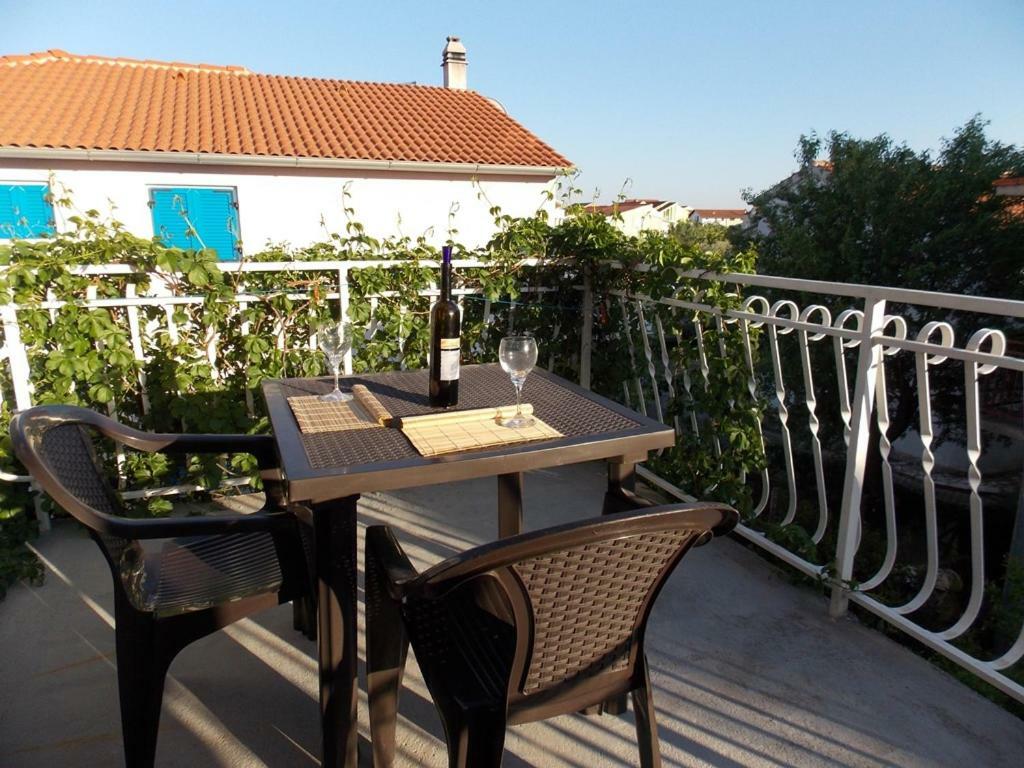 Apartment Ivana Vodice Bagian luar foto