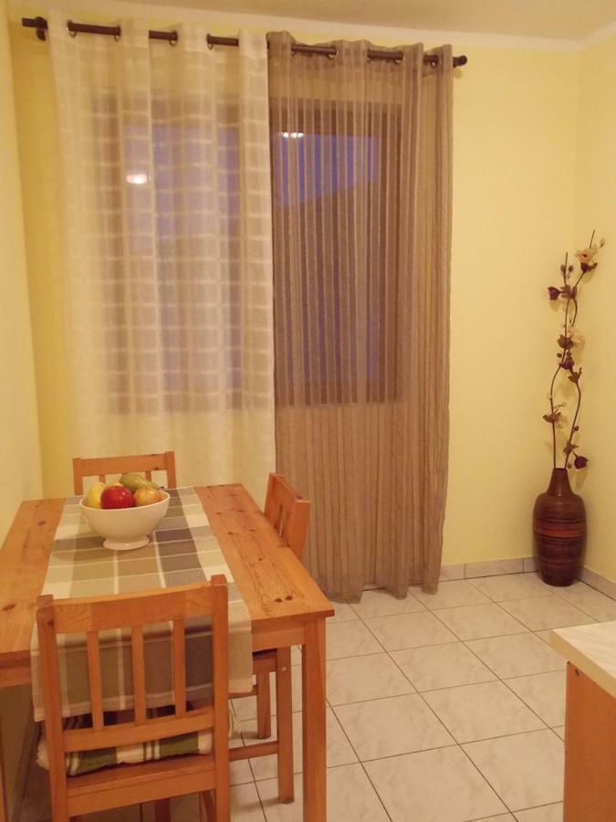Apartment Ivana Vodice Bagian luar foto
